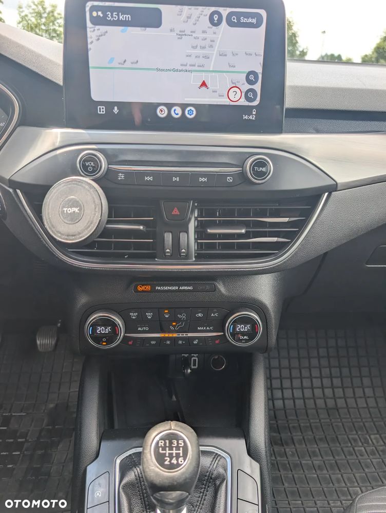 Ford Focus 2.0 EcoBlue Titanium - 13