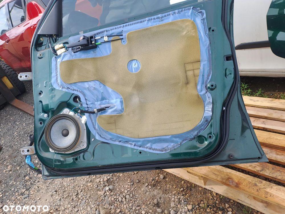 Toyota Rav 4 II 5D drzwi błotniki klapa kod lakieru 6R4 bez korozji - 25