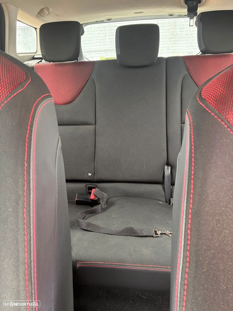 Renault Clio Sport Tourer 1.5 dCi - 39