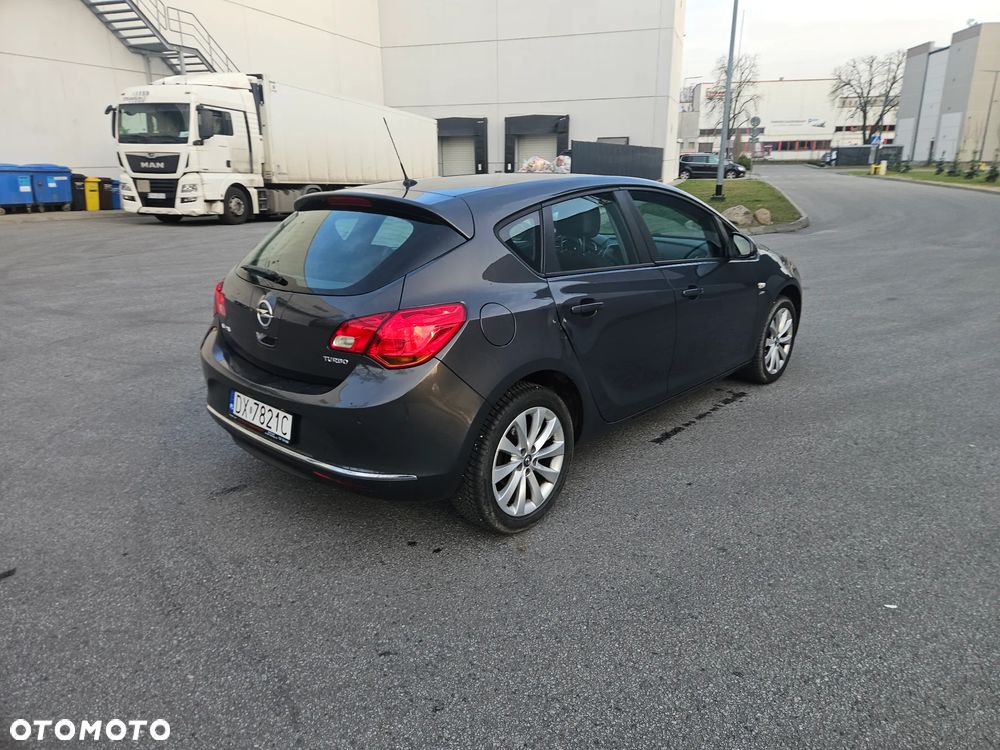 Opel Astra 1.4 Turbo Active - 10