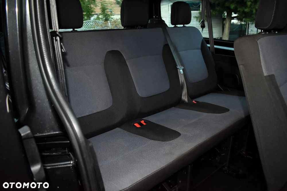 Opel Vivaro - 33