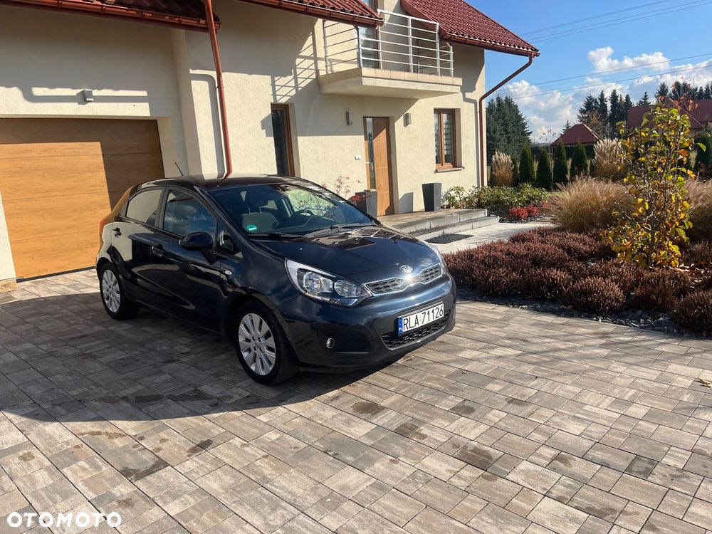 Kia Rio 1.2 Attract - 2