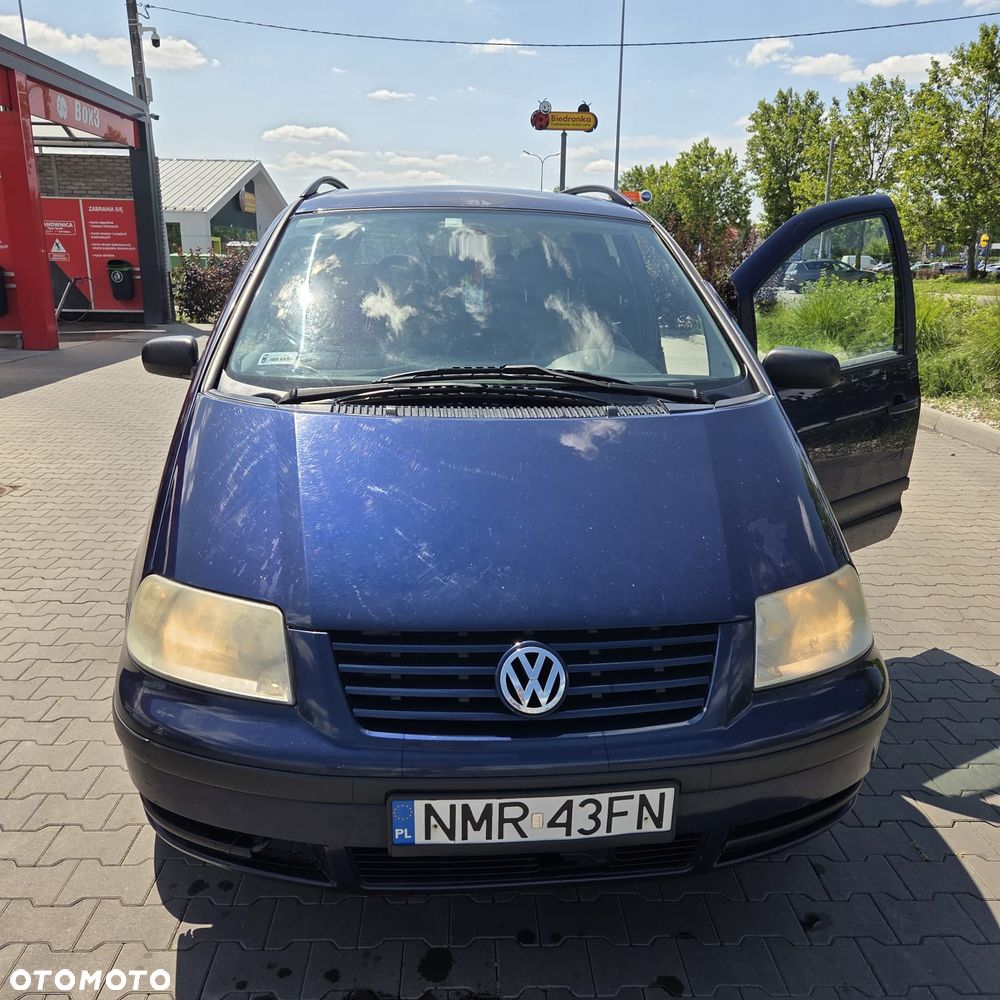 Volkswagen Sharan 1.9 TDI Basis - 4