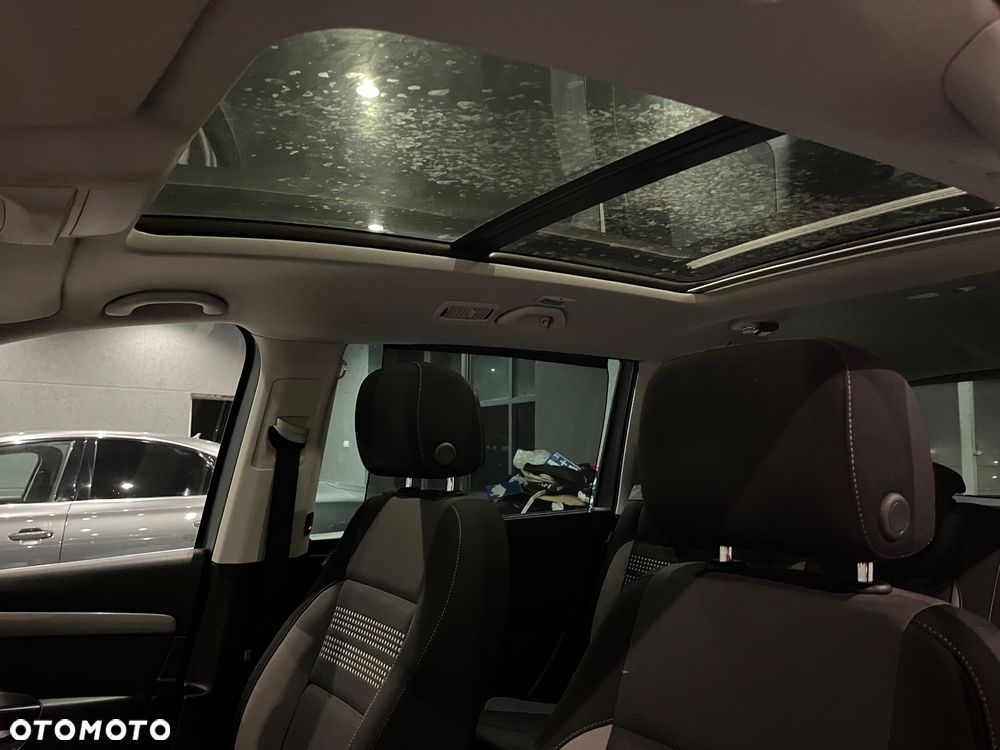 Volkswagen Sharan 2.0 TDI BlueMotion Technology Life - 28