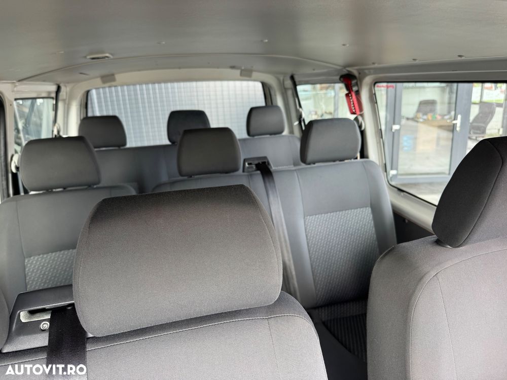 Volkswagen Transporter - 8
