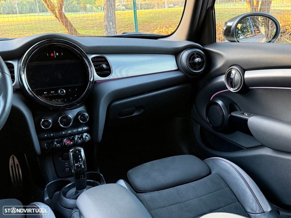 MINI 5 Portas Cooper S Premium JCW Auto - 27