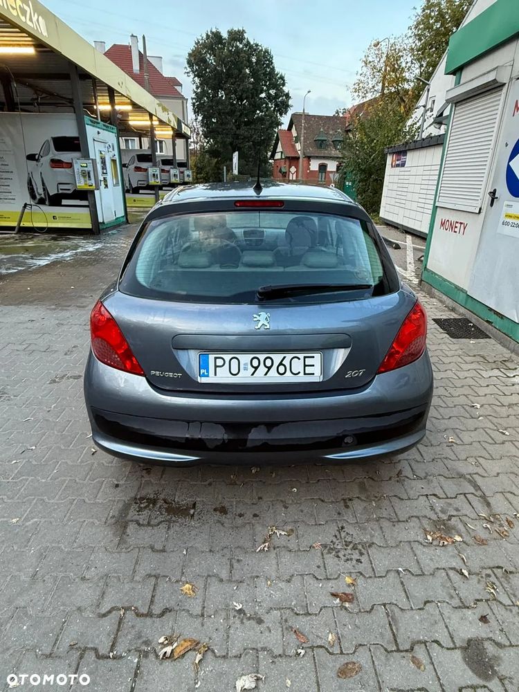 Peugeot 207
