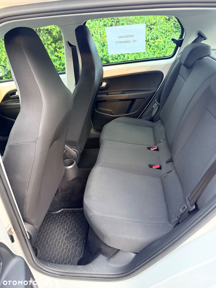 Volkswagen up! 1.0 White Style - 4