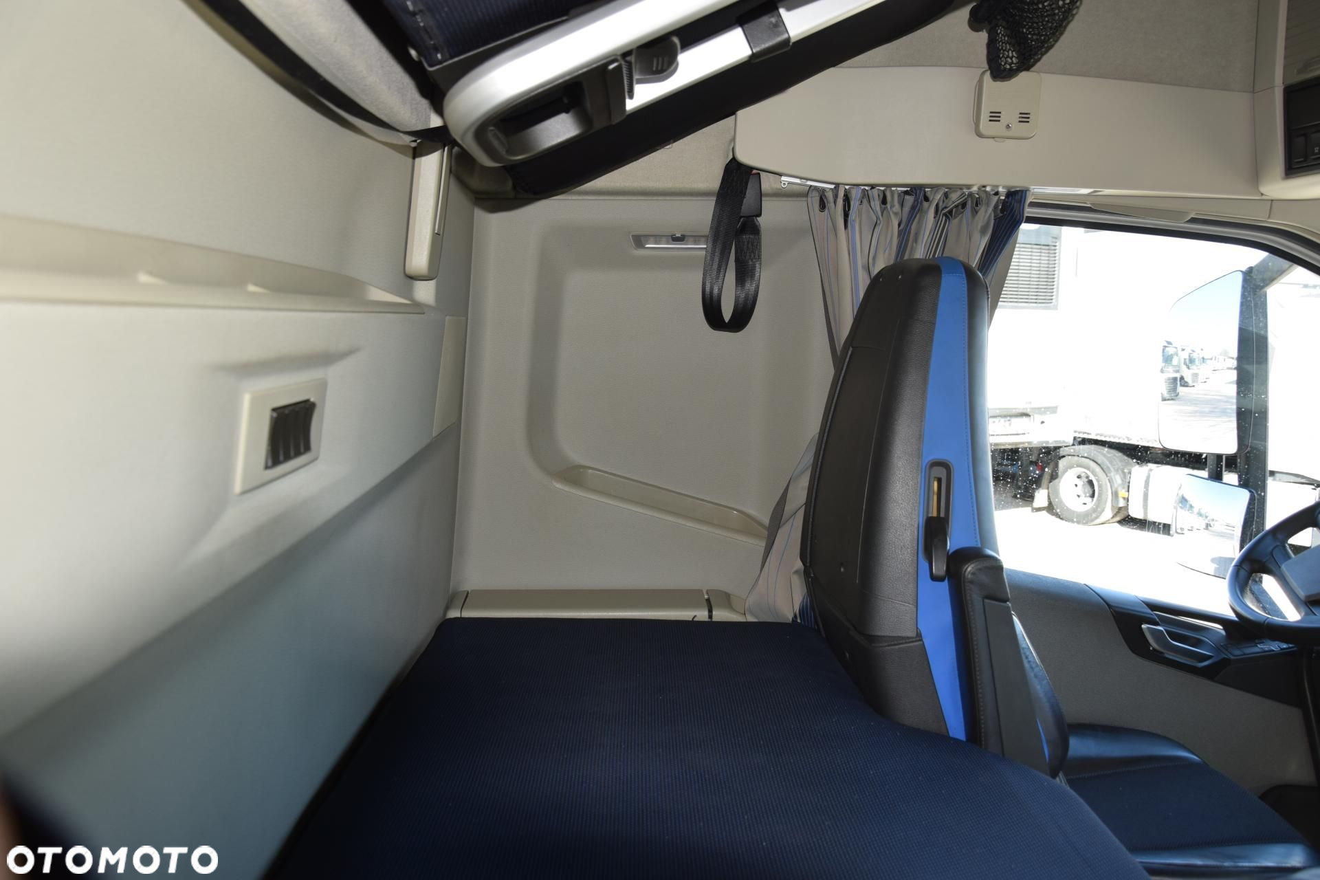 Volvo FH 500 Globetrotter XL - 13