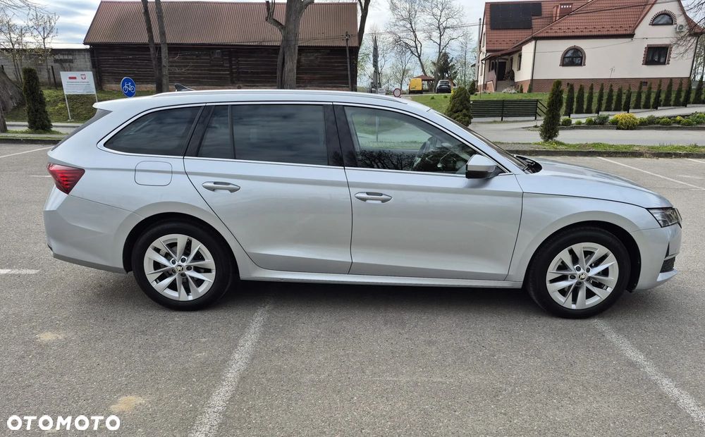 Skoda Octavia 1.5 TSI Selection - 2