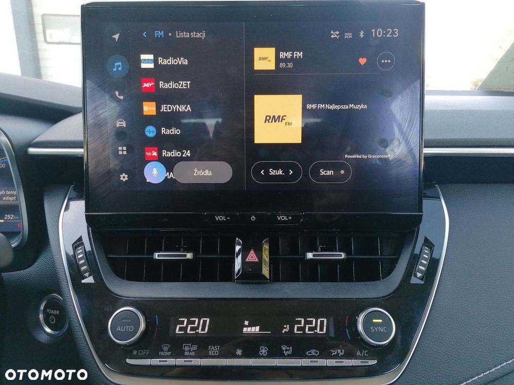 Toyota Corolla 1.8 Hybrid Comfort - 17