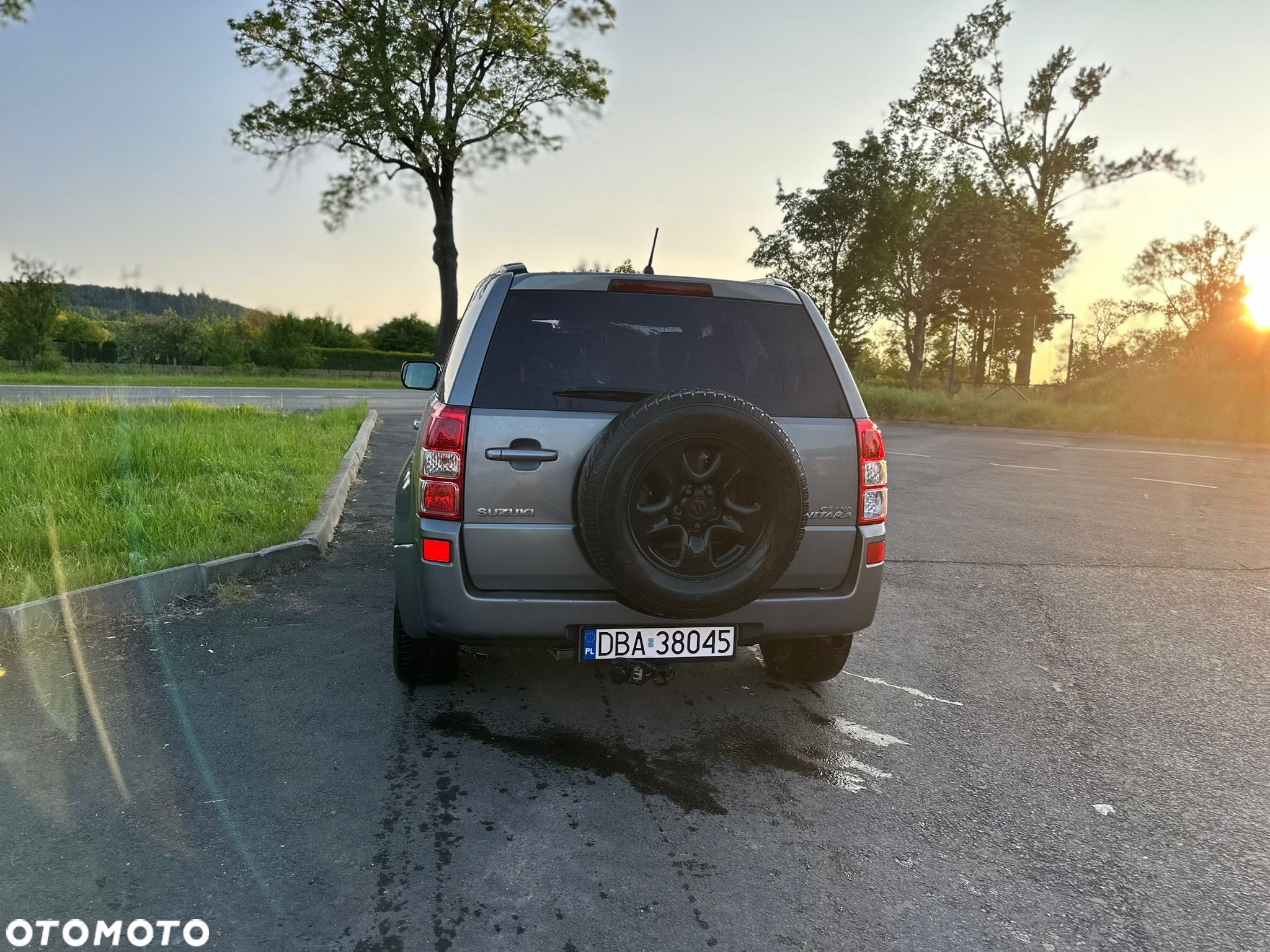Suzuki Grand Vitara 2.0 - 12