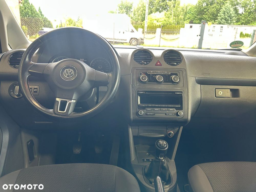 Volkswagen Caddy Highline - 35