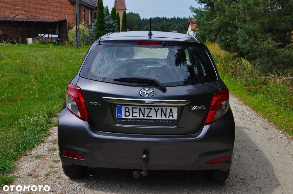Toyota Yaris 1.0 VVT-i - 8