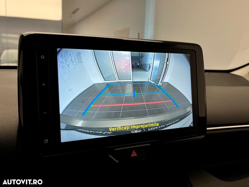 Toyota Yaris 1.5 VVT-i HSD Dynamic - 24