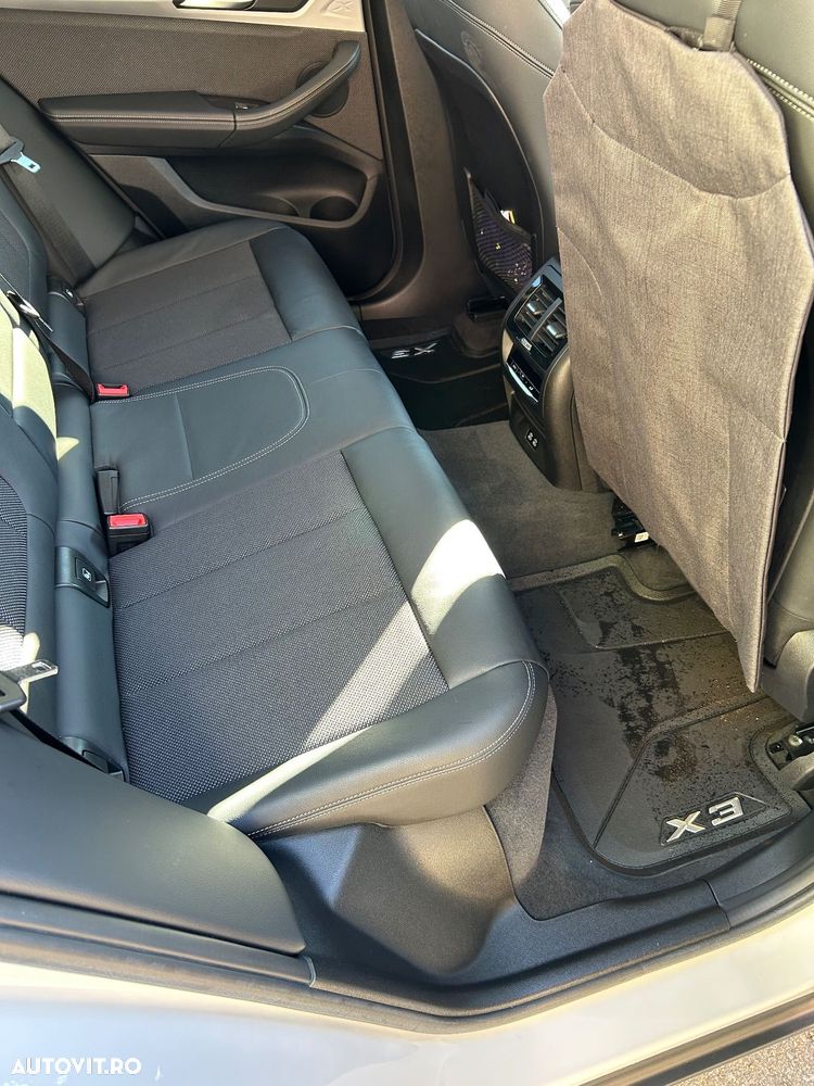 BMW X3 xDrive20d AT Advantage - 14