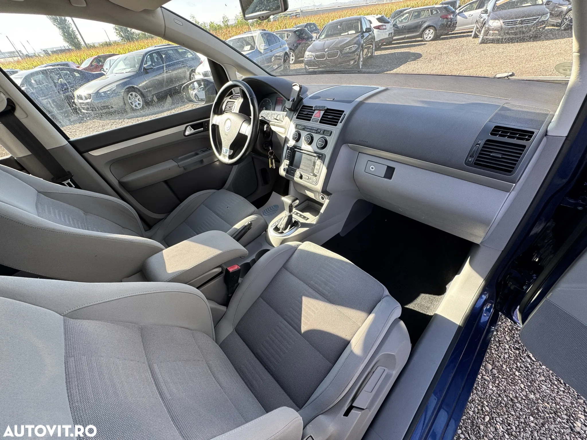 Volkswagen Touran 2.0 TDI DPF Highline DSG - 21