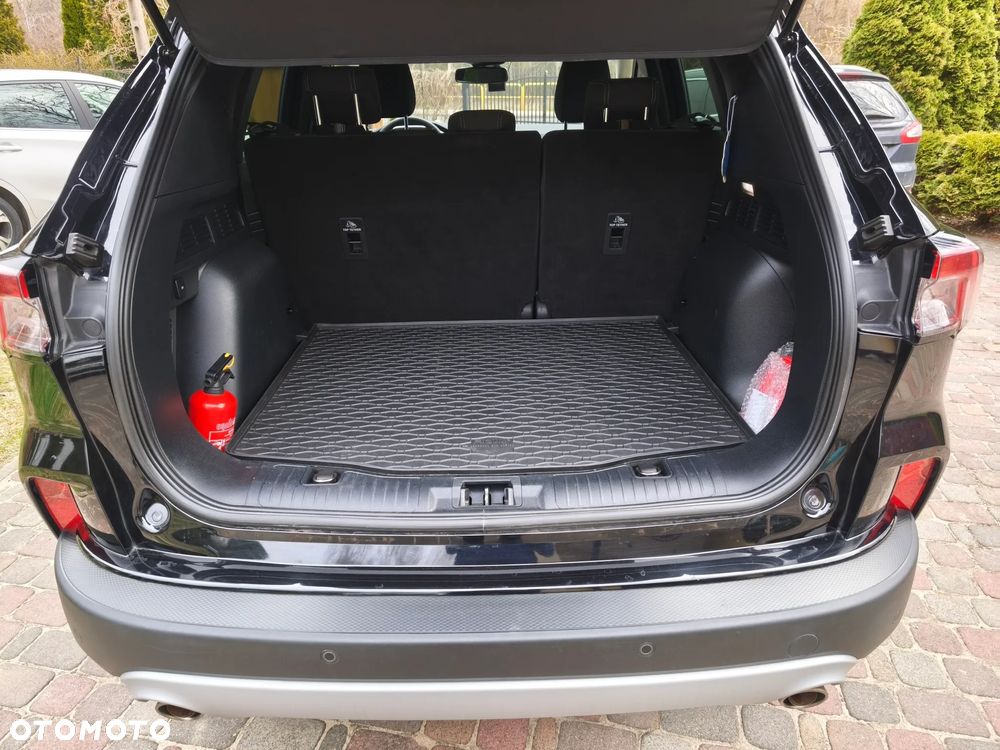 Ford Kuga 1.5 EcoBoost FWD Titanium - 6