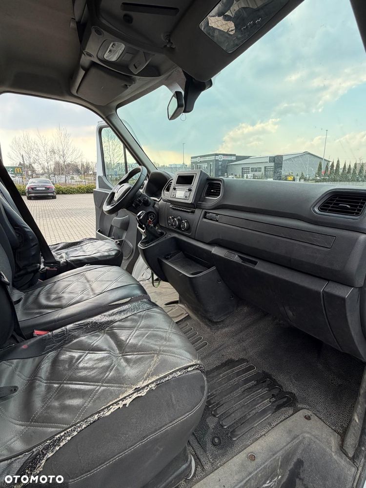Renault Master - 11