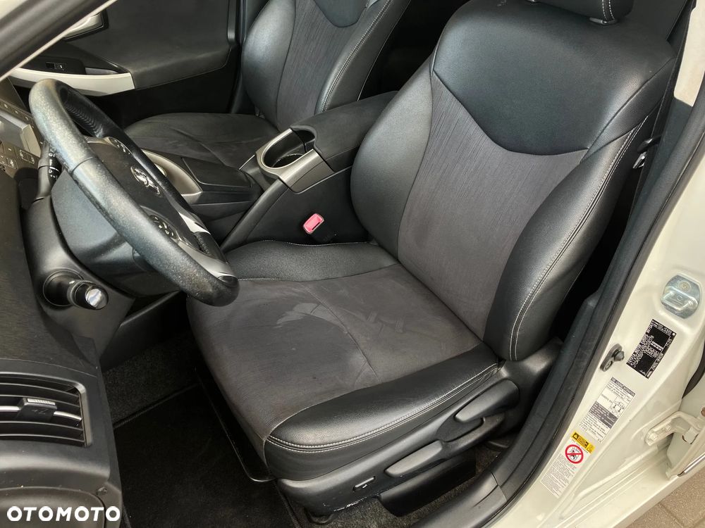 Toyota Prius (Hybrid) TEC-Edition - 35