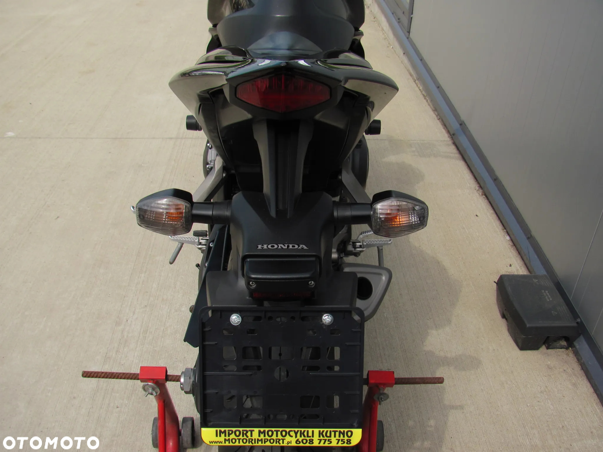 Honda CB - 25