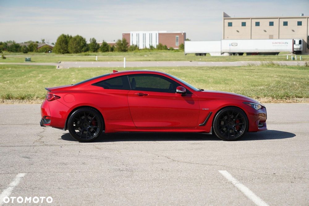 Infiniti Q60 3.0t AWD Sport Tech - 12