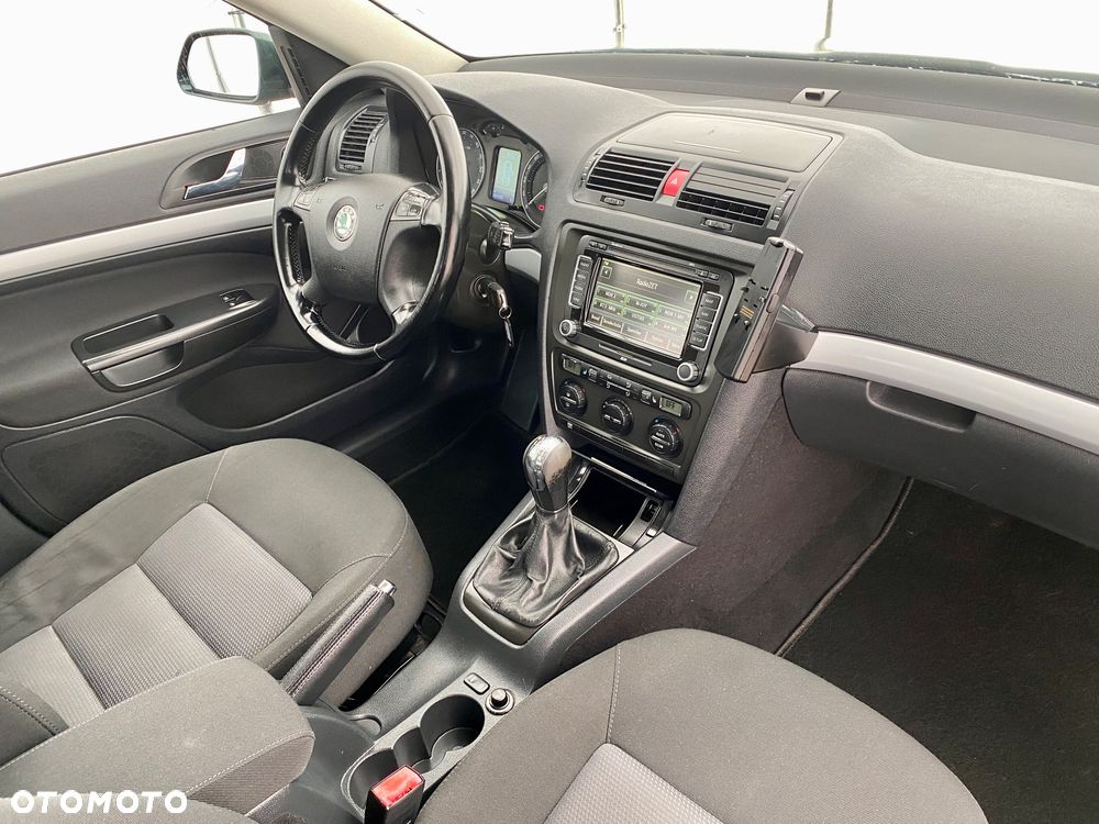 Skoda Octavia 2.0 TDI DPF Elegance - 8