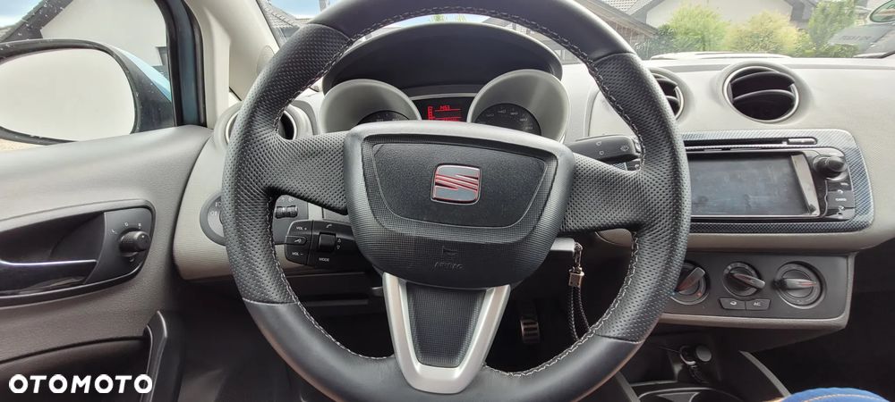 Seat Ibiza 1.4 16V Reference - 16