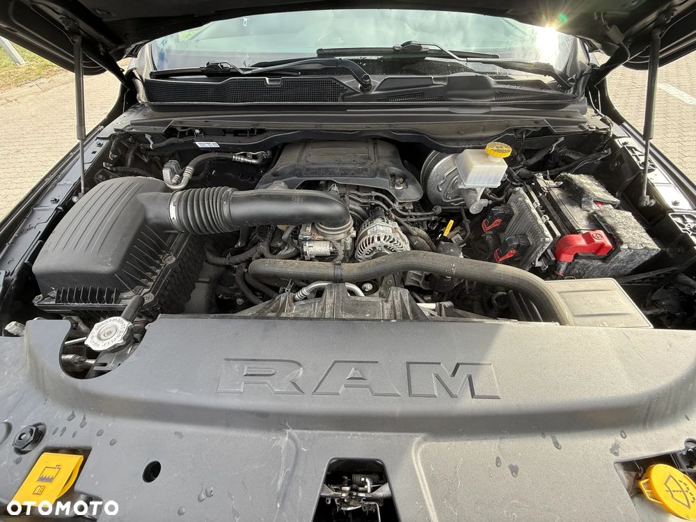 RAM 1500 5.7 Crew Cab Bighorn - 30