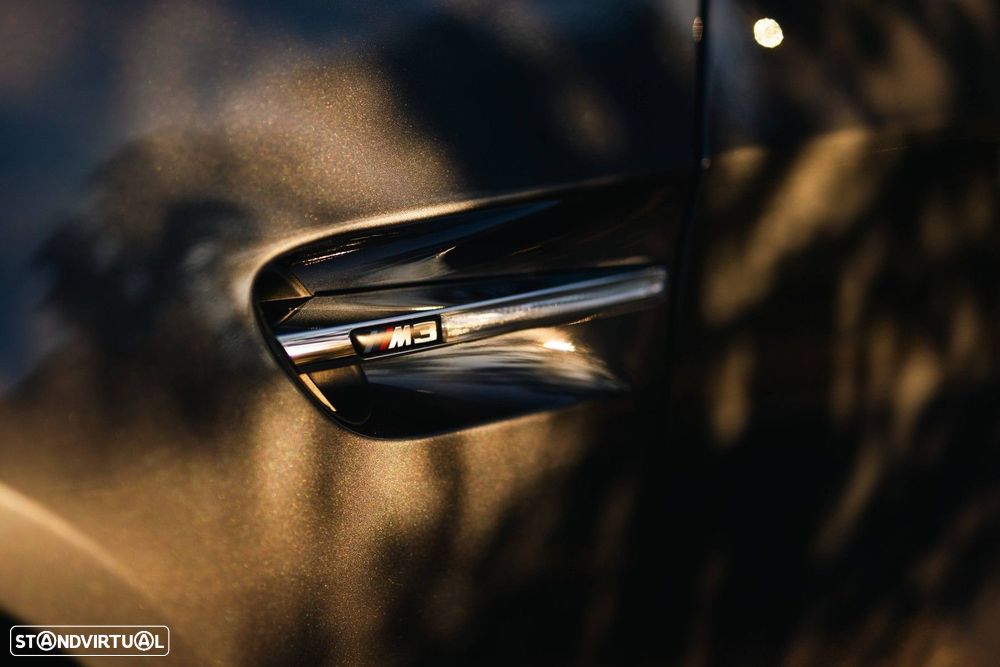 BMW M3 Auto - 32