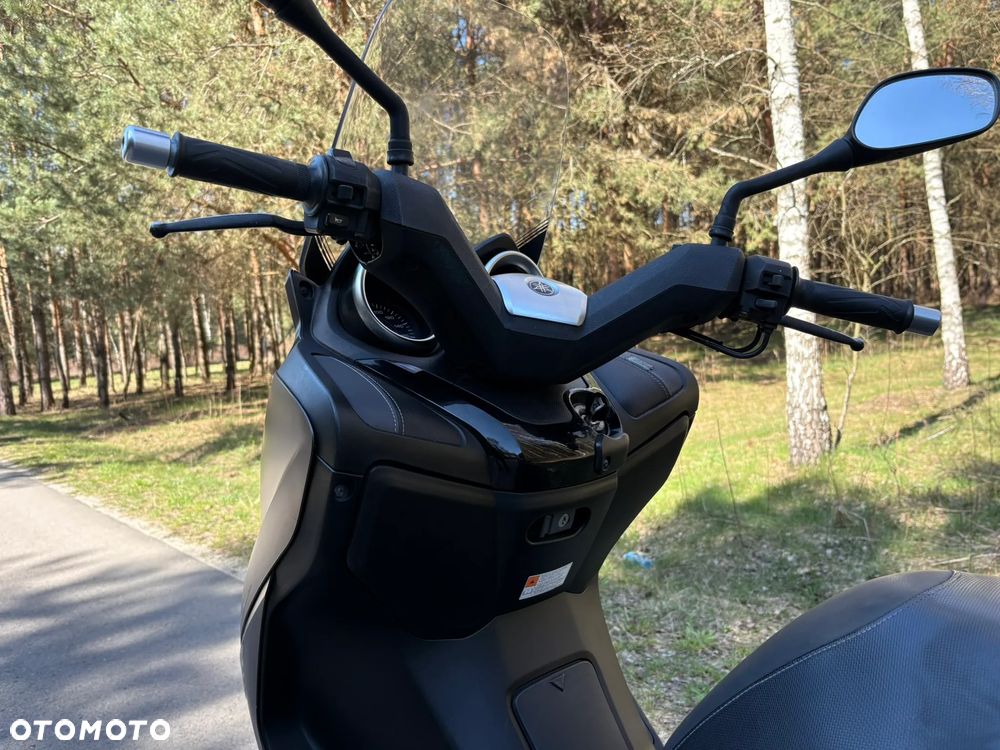 Yamaha X-max - 15