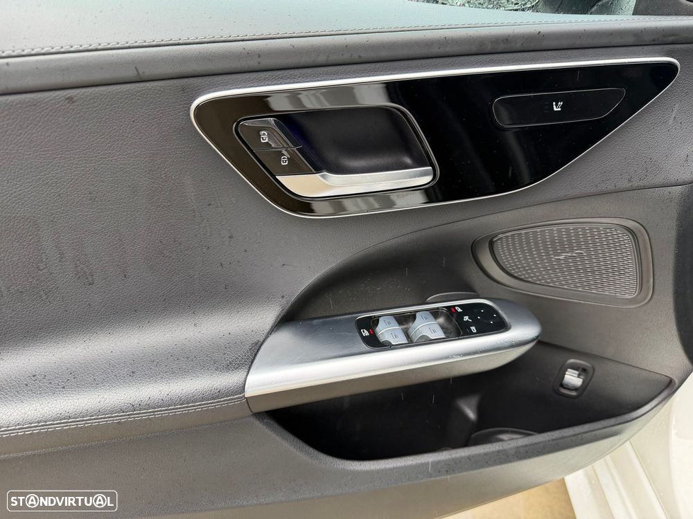 Mercedes-Benz C 220 d AMG Line - 21