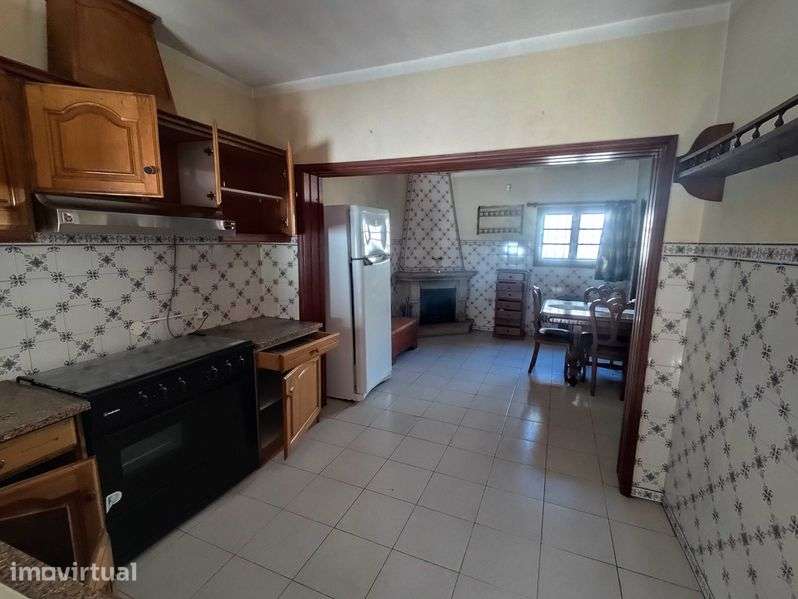 2250m2 Terreno, Quintinha com Vinha e Moradia T4+ - Grande imagem: 5/10