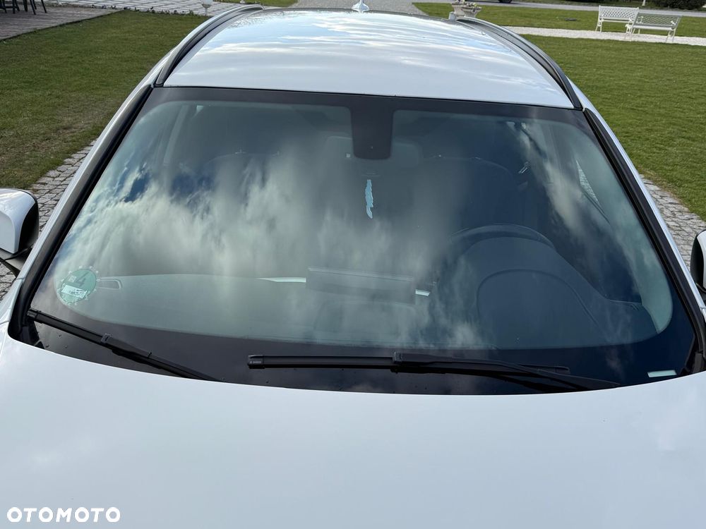 BMW Seria 3 318d Luxury Line - 15