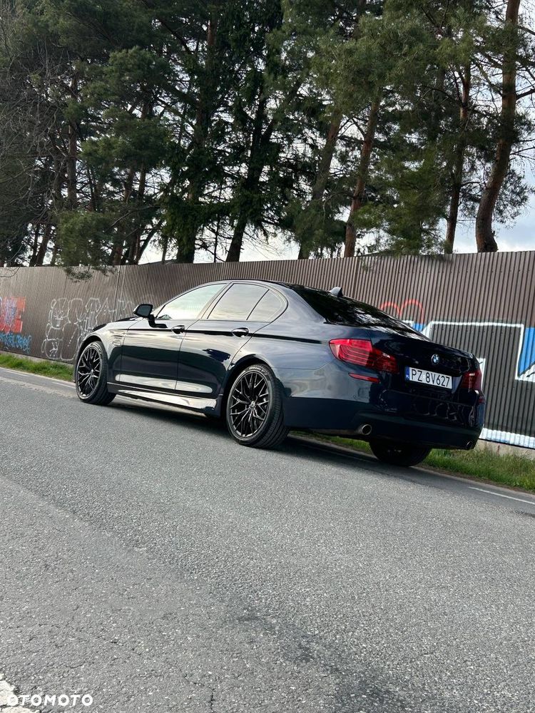 BMW Seria 5 535i Luxury Line - 13