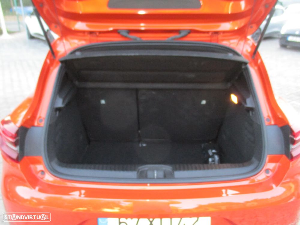 Renault Clio 1.0 TCe RS Line - 29