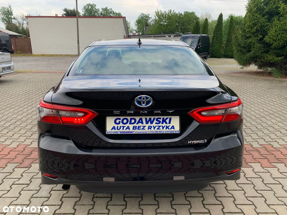 Toyota Camry 2.5 Hybrid Comfort CVT - 10