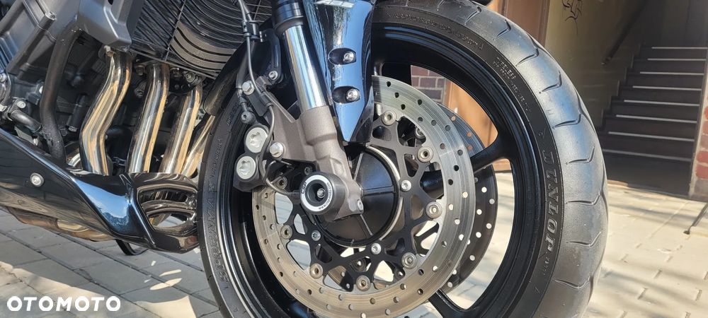 Yamaha FZ - 7