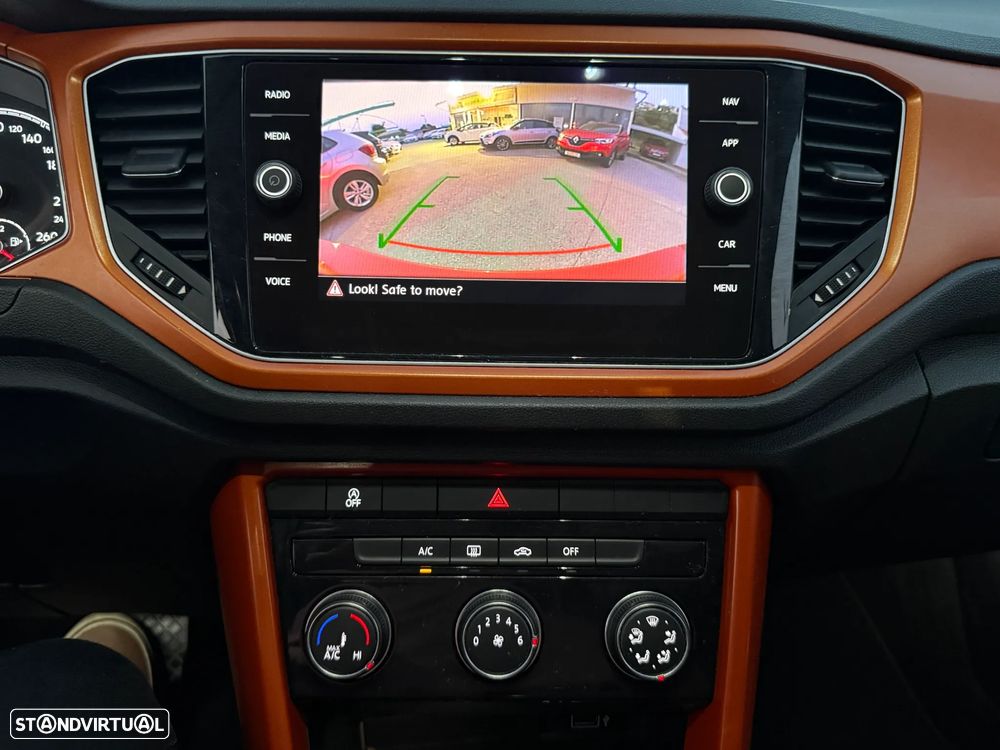 VW T-Roc 1.5 TSI OPF DSG Move - 39