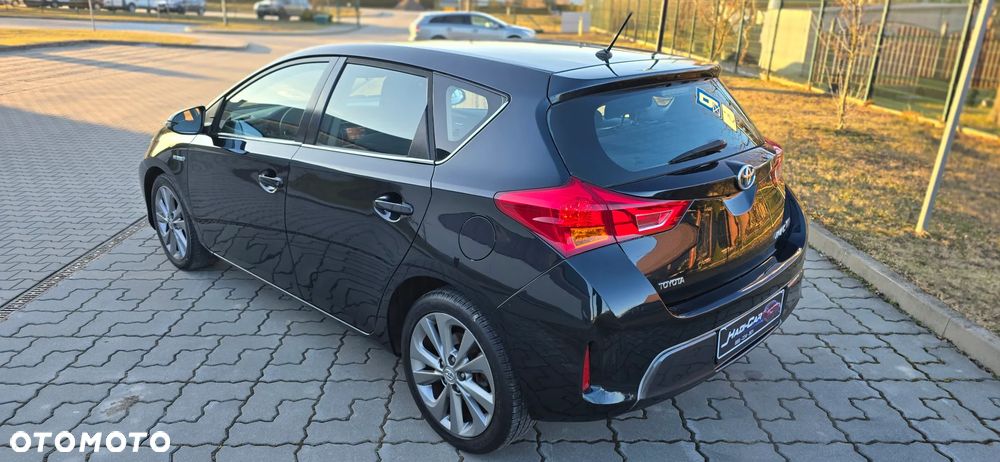 Toyota Auris - 15