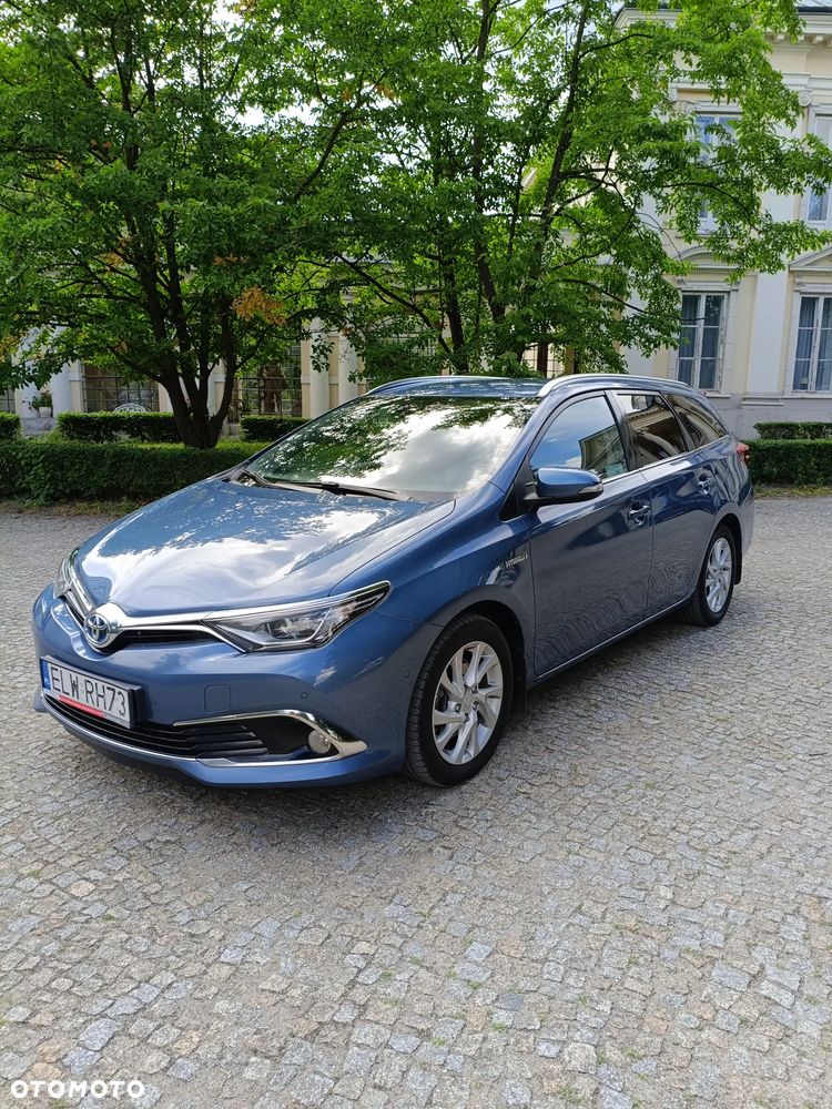 Toyota Auris - 4