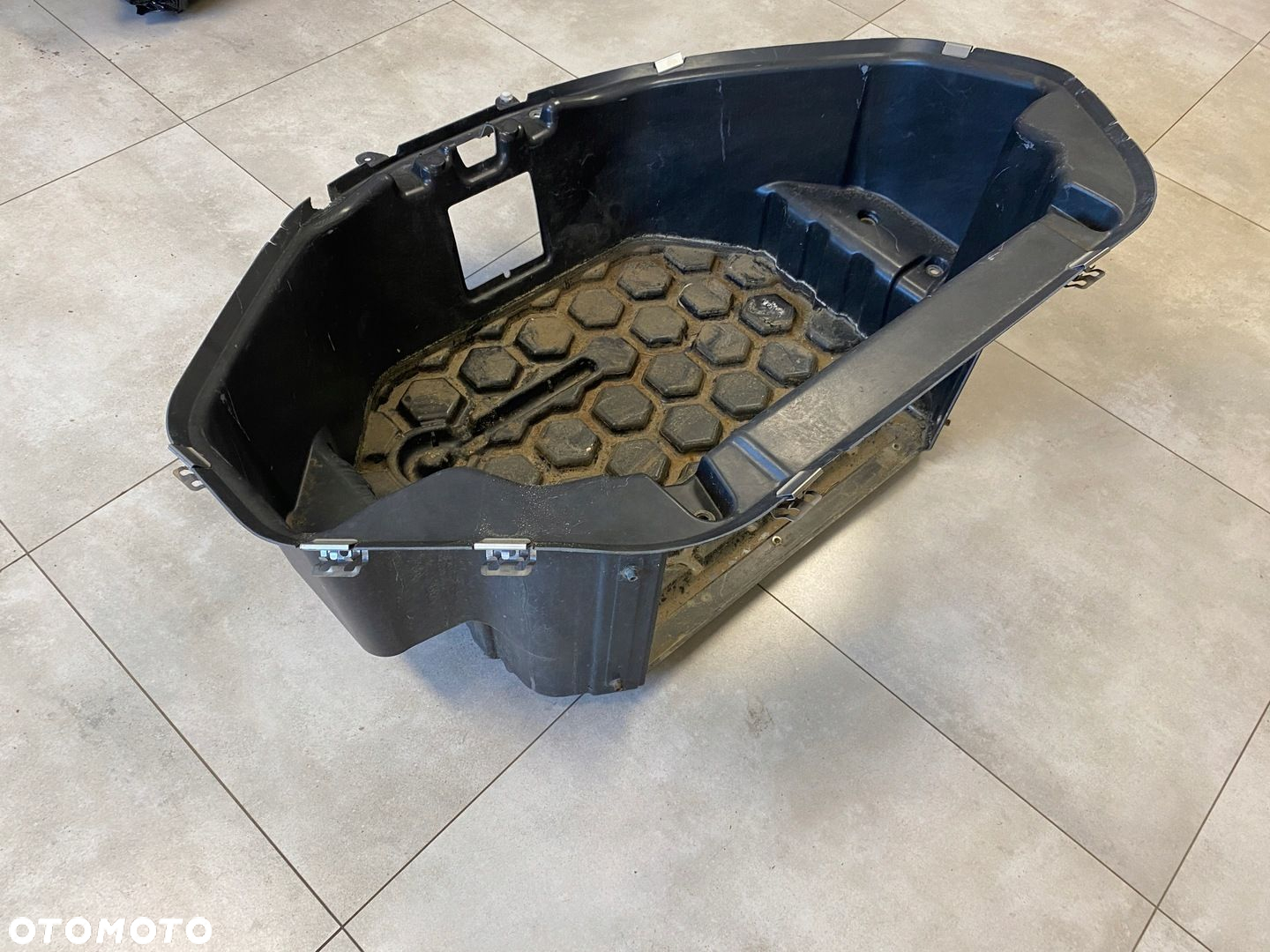 TESLA MODEL S WANNA BAGAŻNIKA KUFER PRZÓD - 6