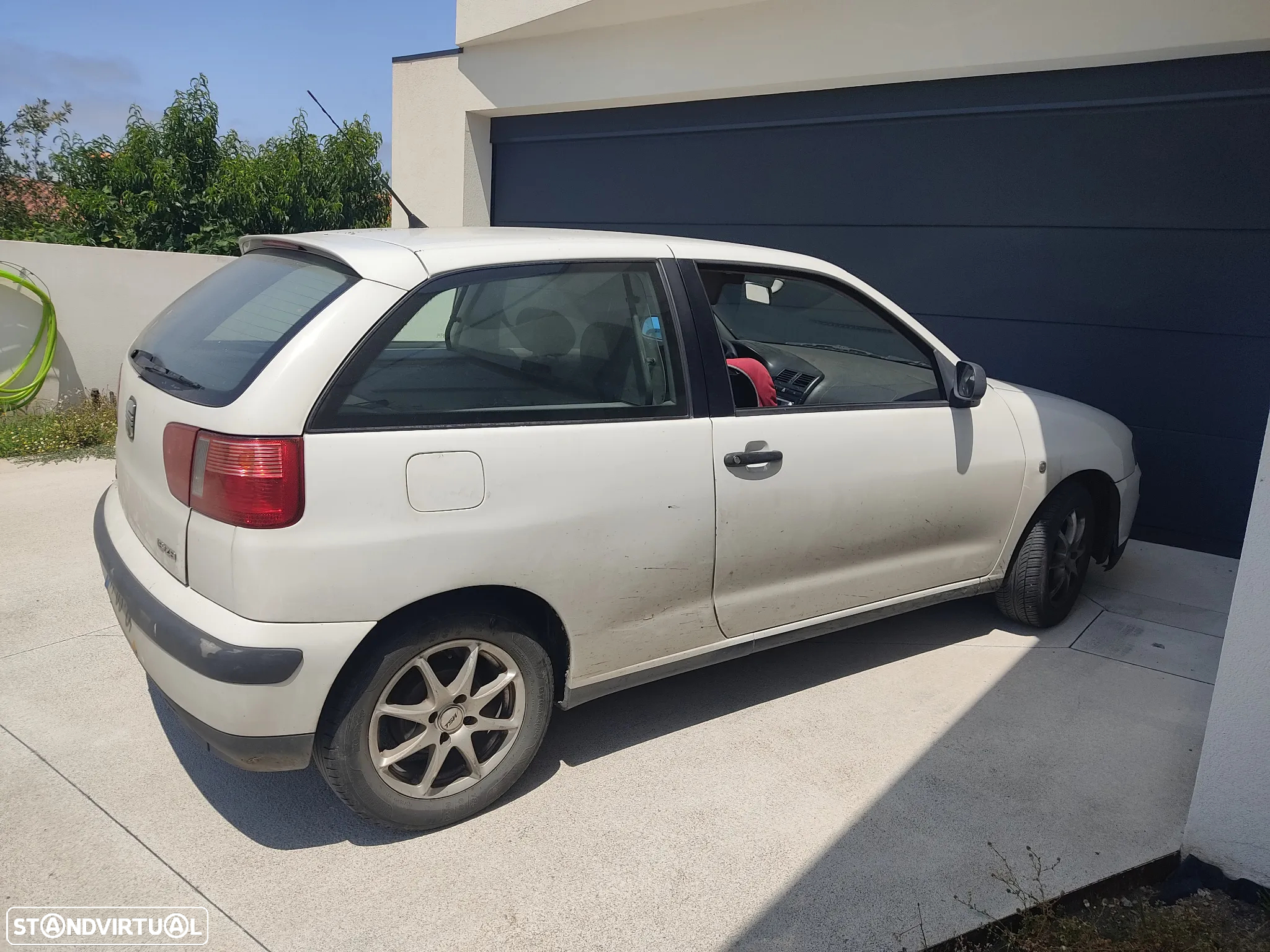 SEAT Ibiza - 2