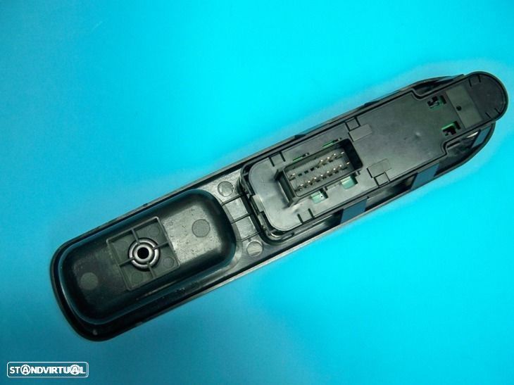 Comando do elevador dos vidros Peugeot 207 / Citroen C3 NOVO - 3