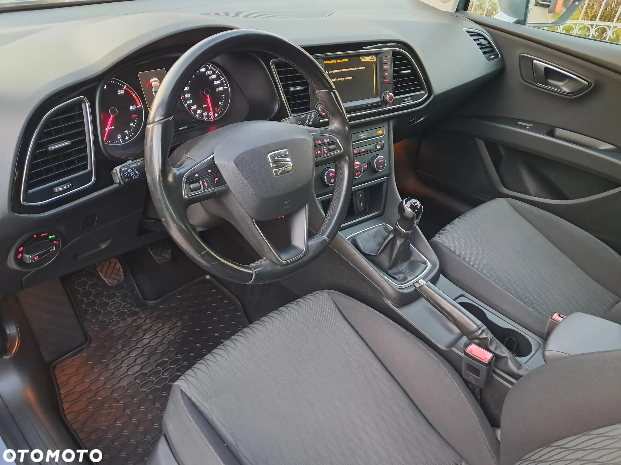 Seat Leon 1.6 TDI Style - 9