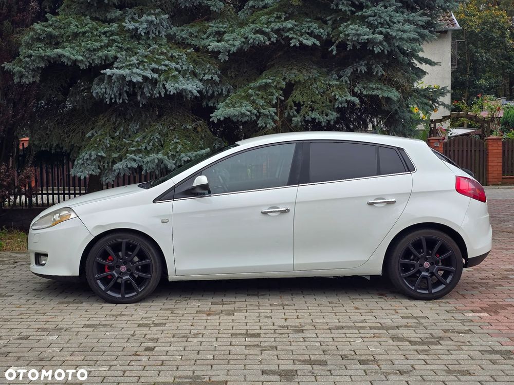 Fiat Bravo - 12