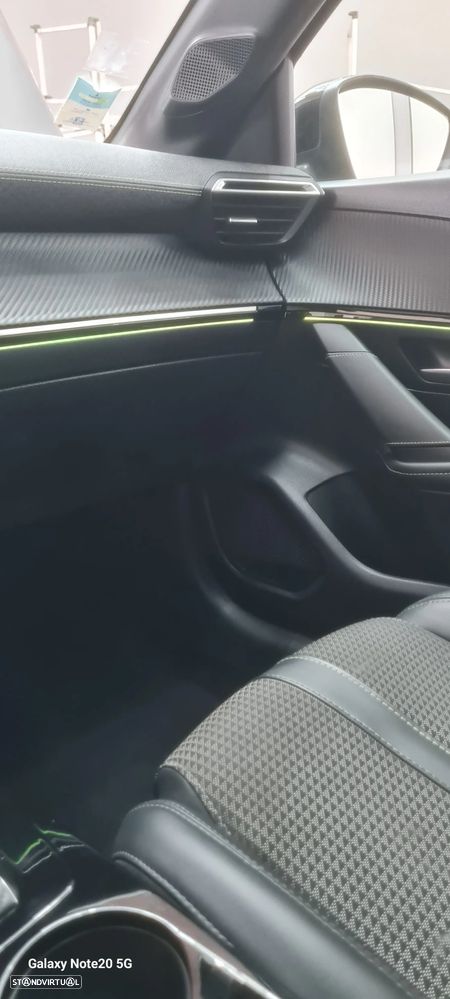 Peugeot 208 1.2 PureTech Allure Pack EAT8 - 48