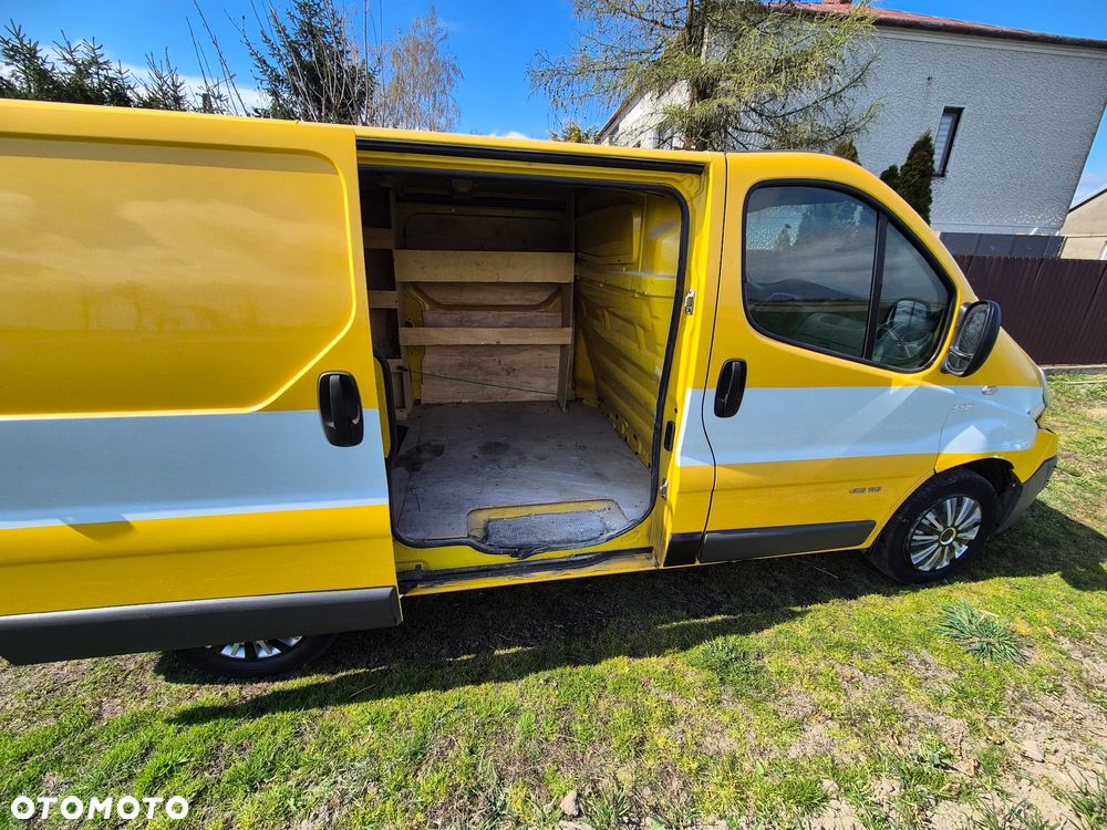 Renault Trafic - 6