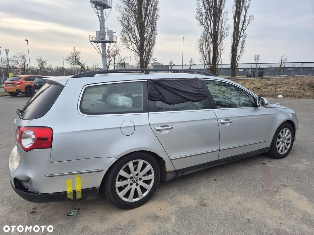 Volkswagen Passat 2.0 TDI Comfortline - 3