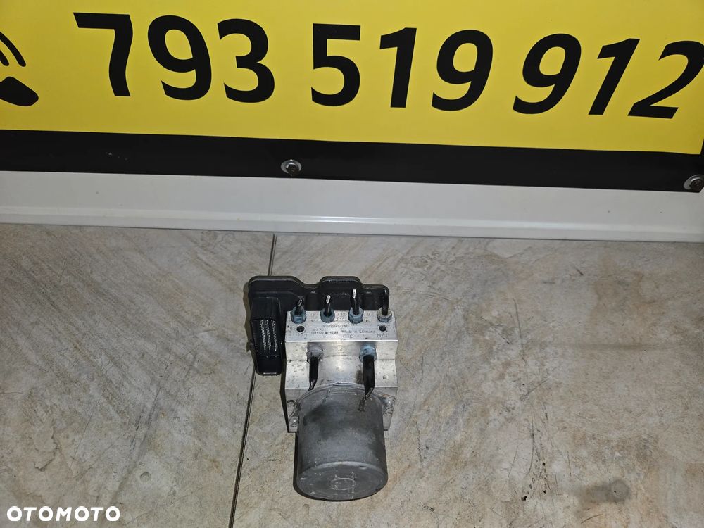 AUDI A4 A5 8W POMPA ABS 8W0907379AC  8W0907379N - 1